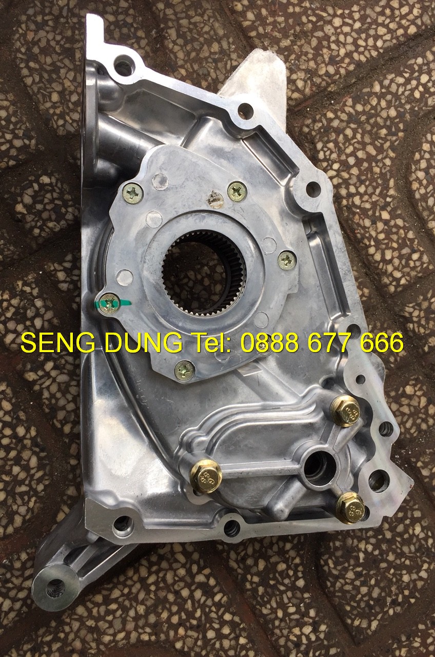 BƠM NHỚT HUYNDAI STAREX 42106