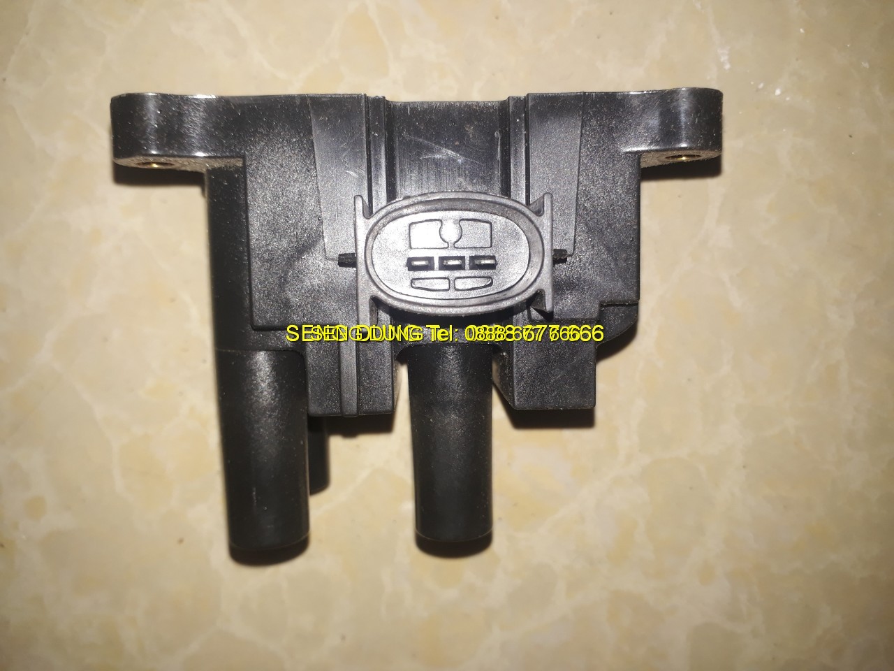 MOBIN FORD ESCAPE 4 MÁY